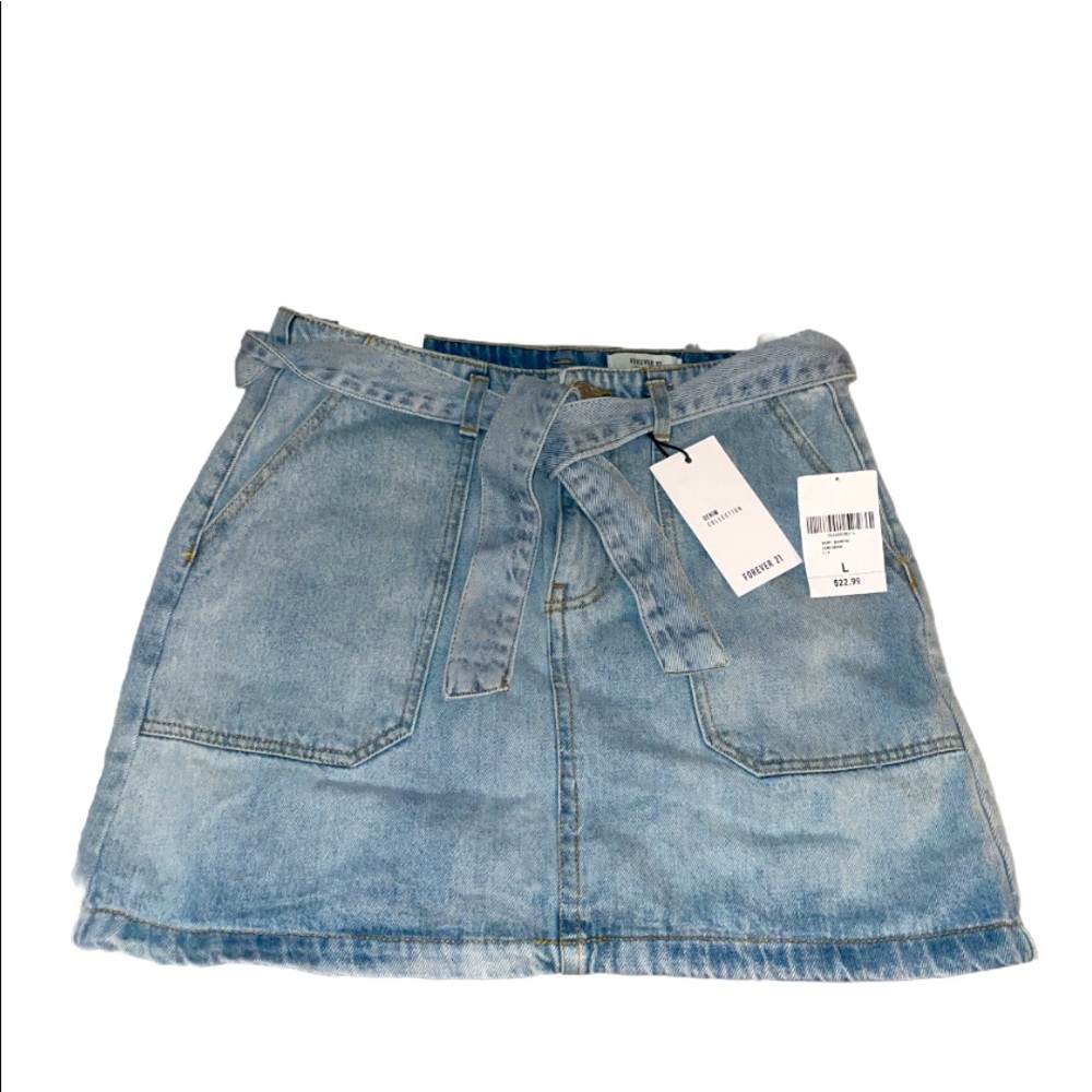 Forever 21 denim skirt size L